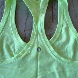Lululemon cool racerback tank size 8 neon green